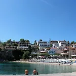 Gorgona Hotel Patitiri