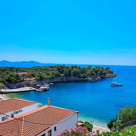 Gorgona Hotel Patitiri